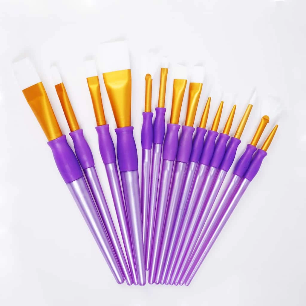 Brand new π― White Taklon Brush Set by Craft Smart® π - Image 2