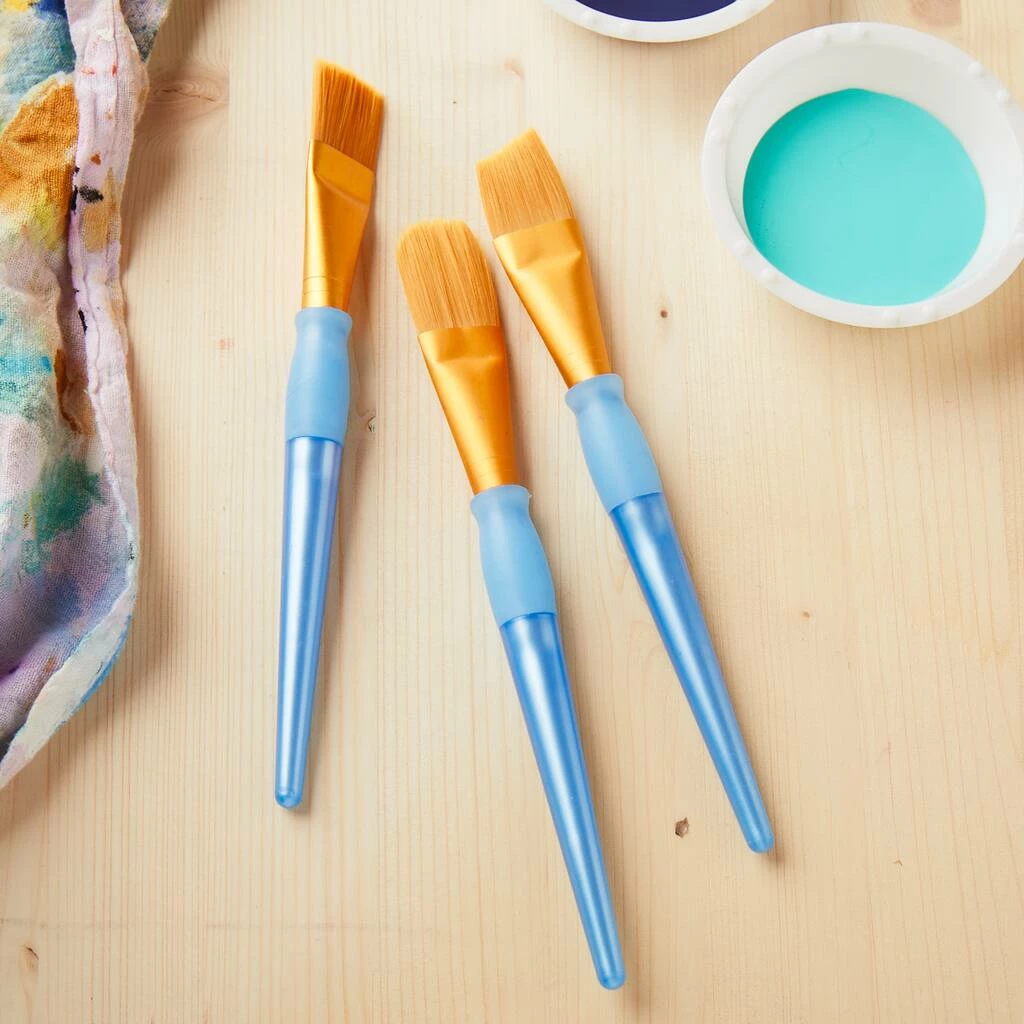 Wholesale 🔥 9 Packs: 3 ct. (27 total) Gold Taklon Large Brush Variety Set by Craft Smart® 🧨 - Image 2